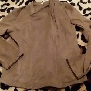 Chamarrita super elegante de tela muy resistente